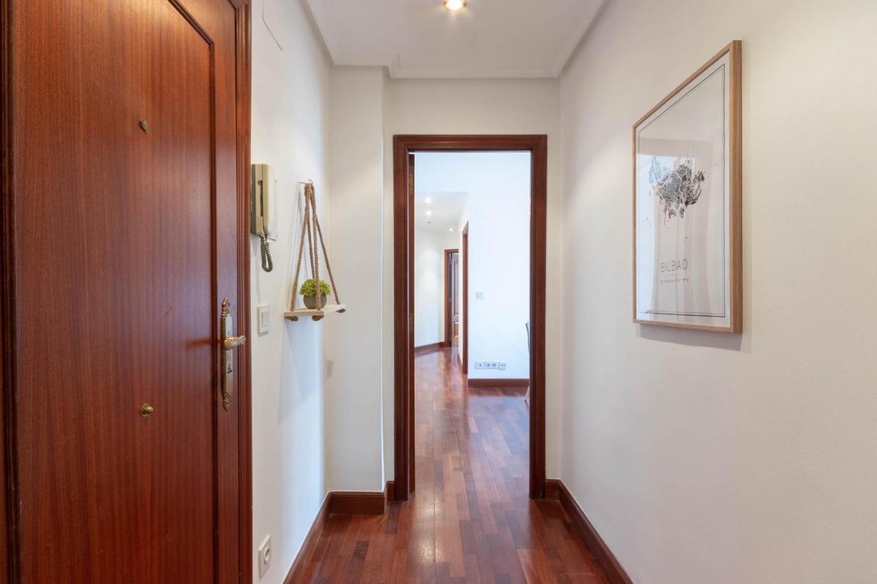 Apartamento Con Vistas Al Estadio San Mames Bilbao Kültér fotó