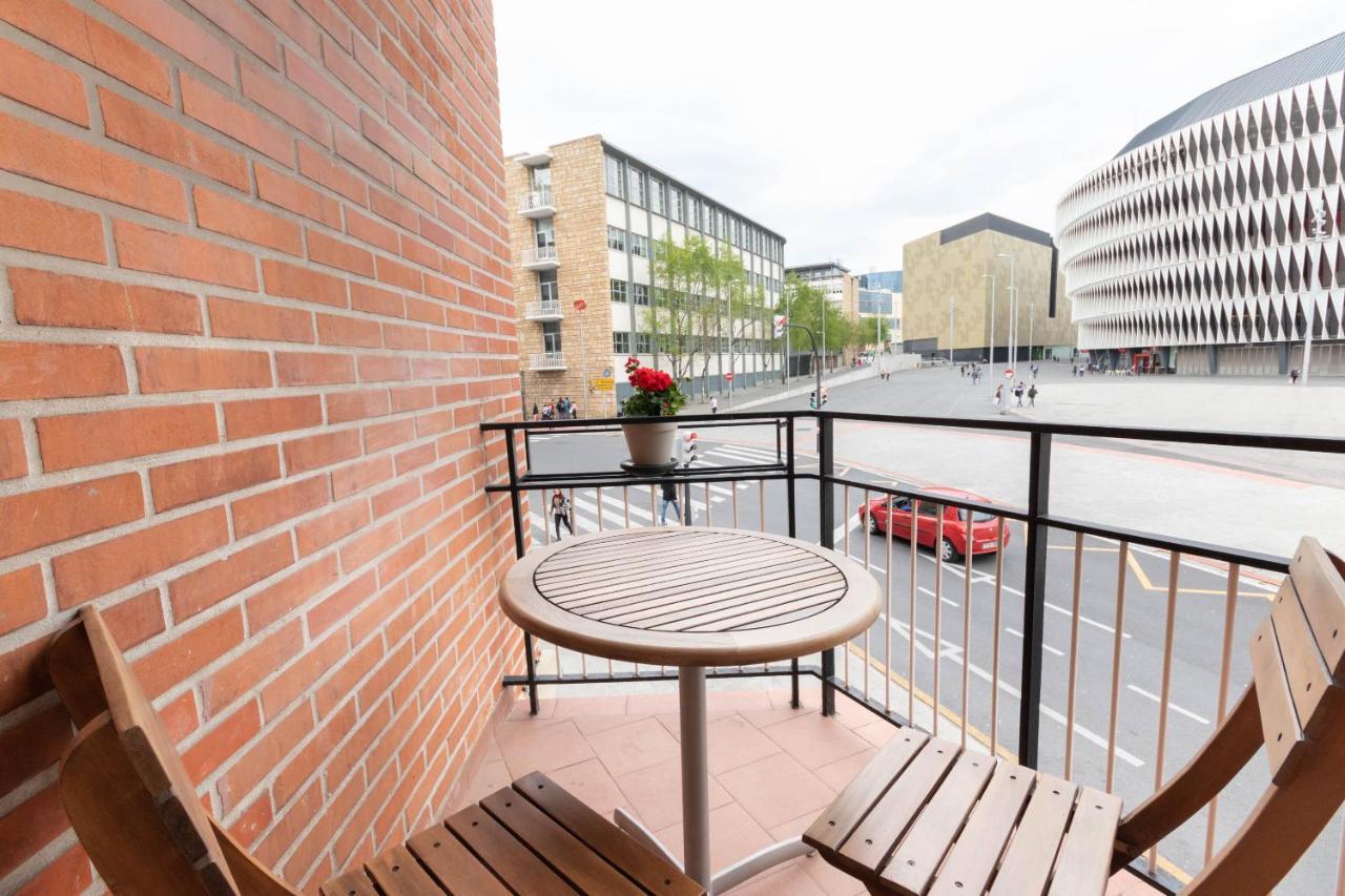 Apartamento Con Vistas Al Estadio San Mames Bilbao Kültér fotó