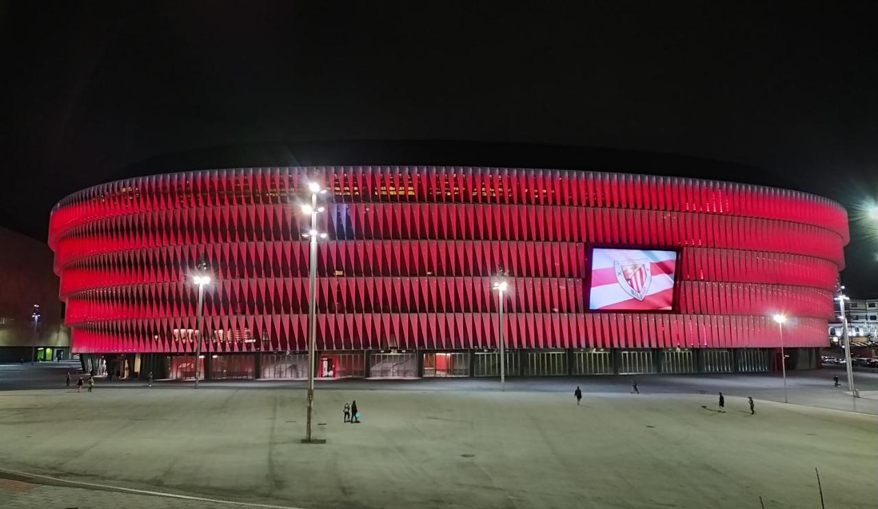Apartamento Con Vistas Al Estadio San Mames Bilbao Kültér fotó