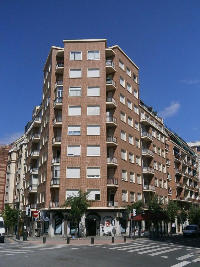 Apartamento Con Vistas Al Estadio San Mames Bilbao Kültér fotó